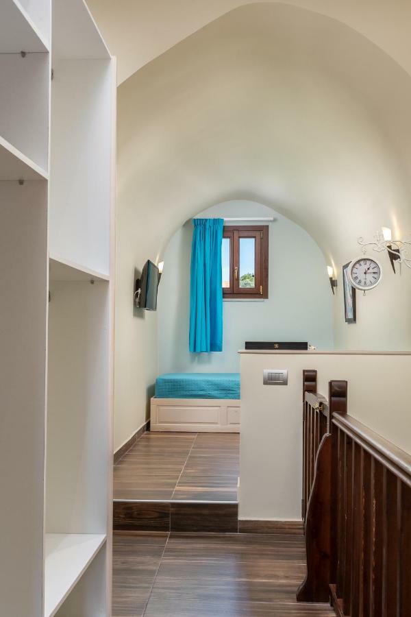 Bibliotheque Apartment Rhodes City Bagian luar foto