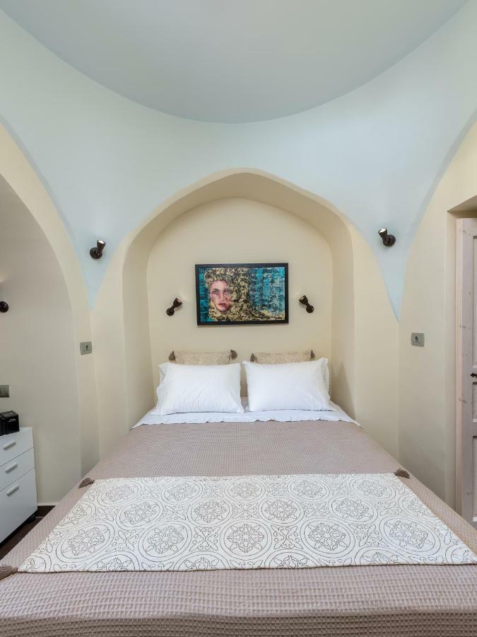 Bibliotheque Apartment Rhodes City Bagian luar foto