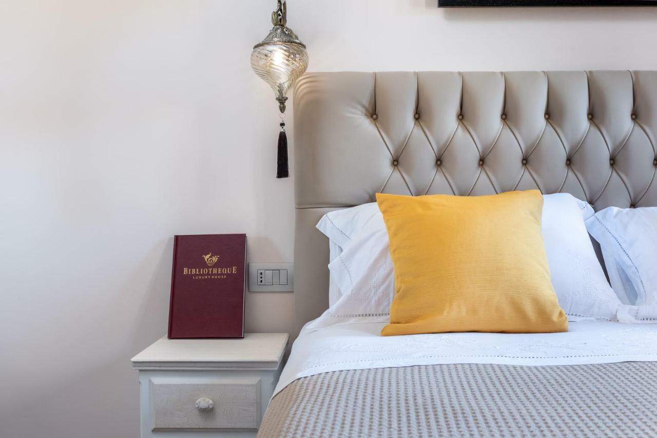 Bibliotheque Apartment Rhodes City Bagian luar foto