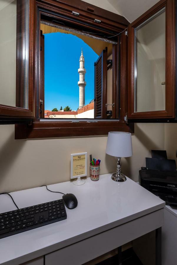 Bibliotheque Apartment Rhodes City Bagian luar foto