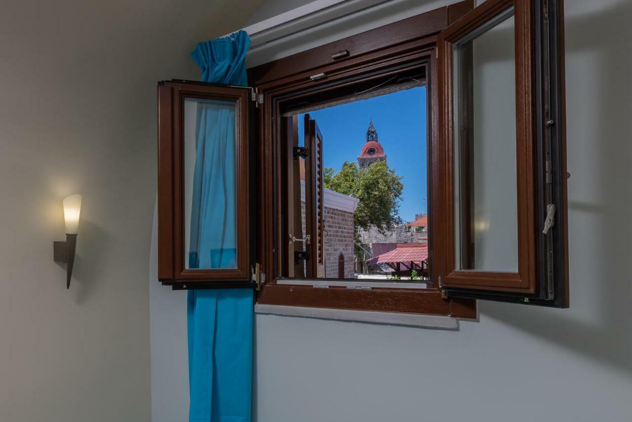Bibliotheque Apartment Rhodes City Bagian luar foto